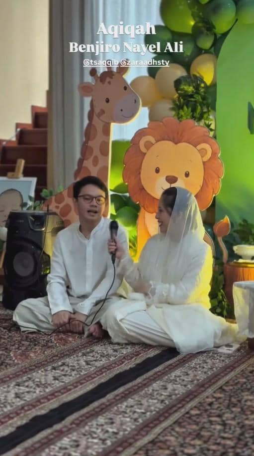 Suasana perayaan akikah Baby Benji, anak Adhisty Zara, dalam momen kebersamaan keluarga dan kerabat.