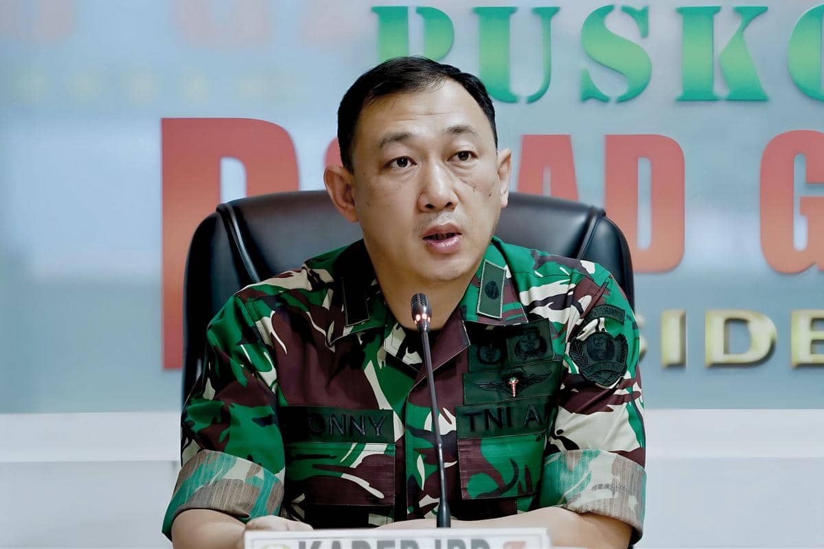 Profil Brigjen TNI Jonny, Jenderal Sekaligus Dokter dengan Tiga Gelar Doktor