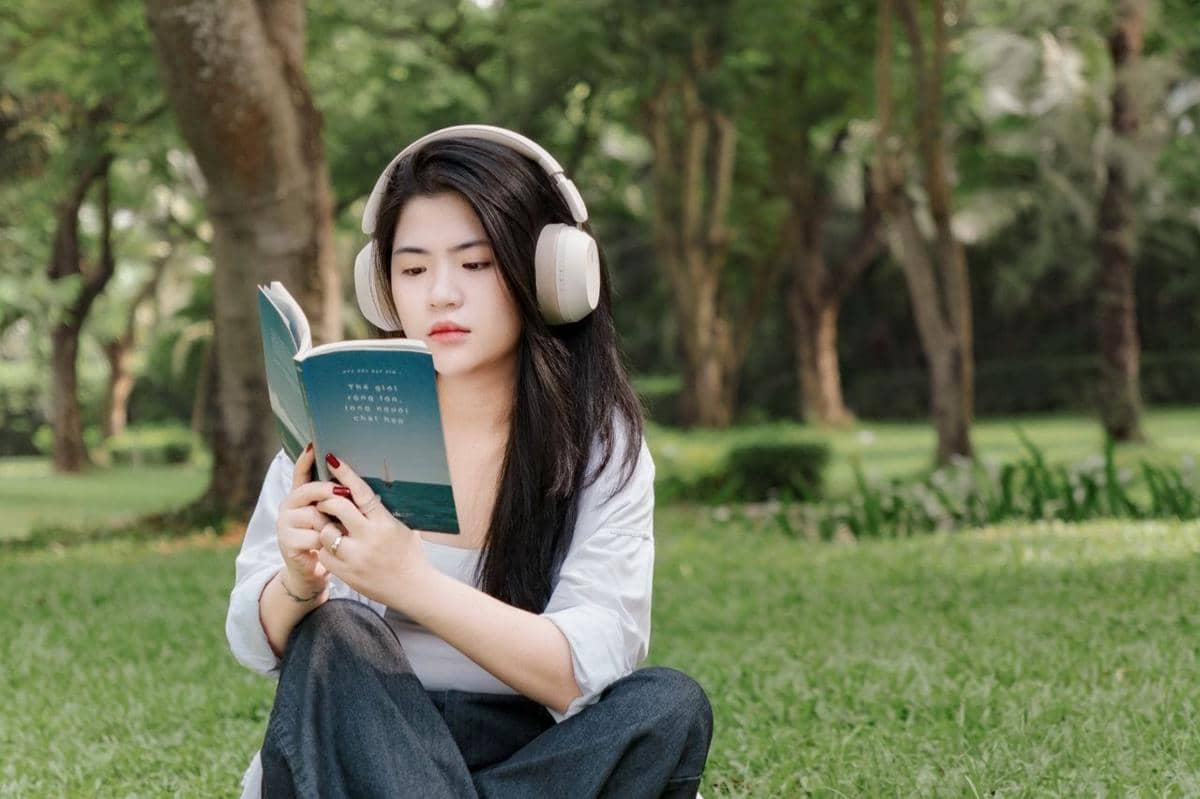 Audiobook atau Buku Cetak, Mana yang Lebih Cocok untuk Otak?