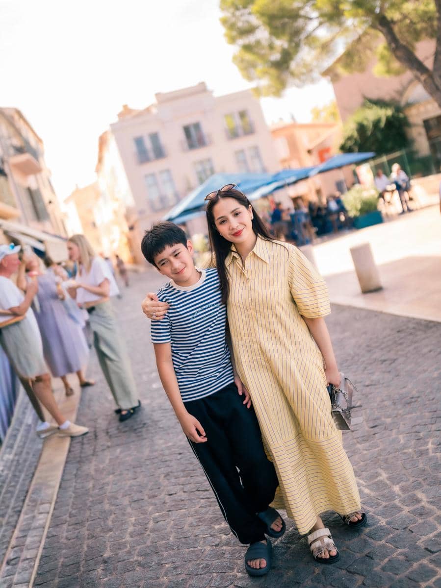 Nagita dan Rafathar liburan di Prancis, plesiran di Saint Tropez