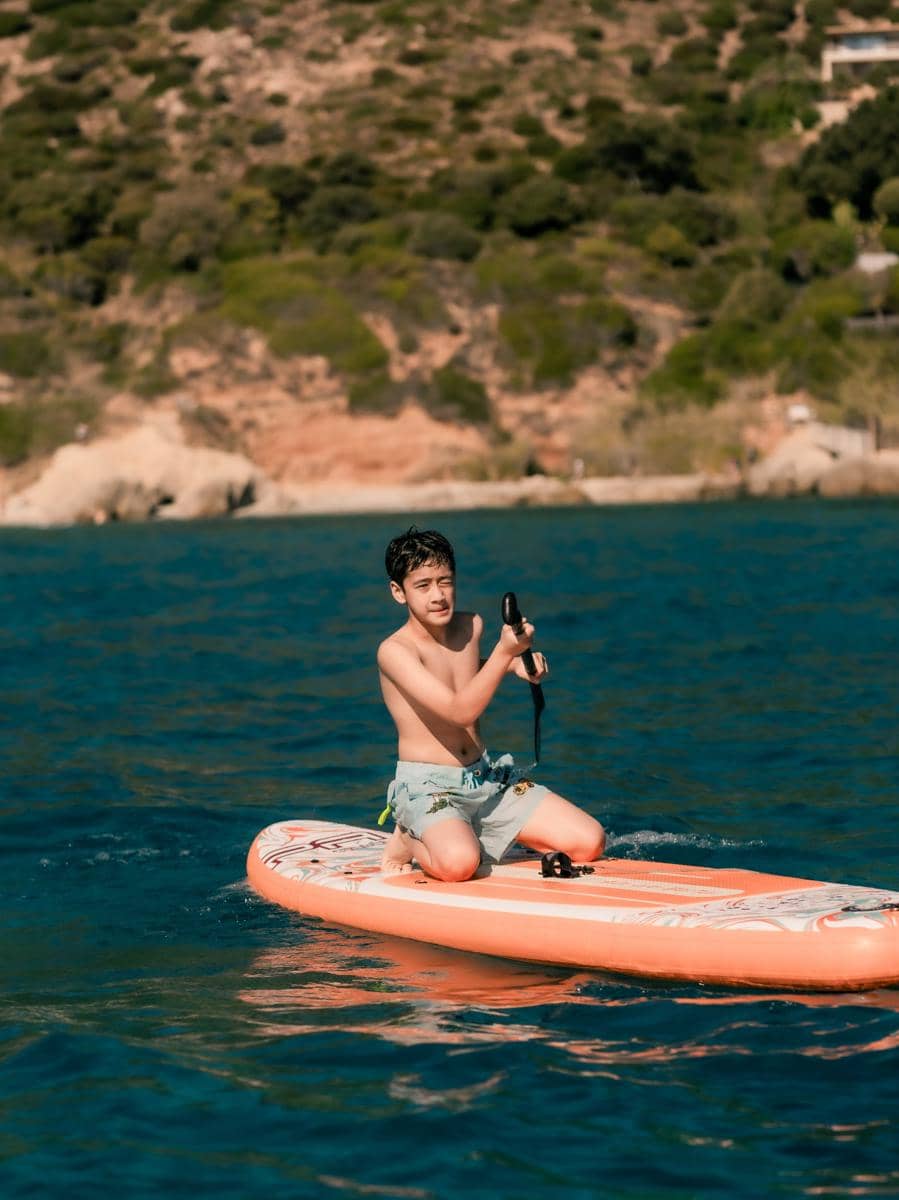 Nagita dan Rafathar liburan di Prancis, plesiran di Saint Tropez