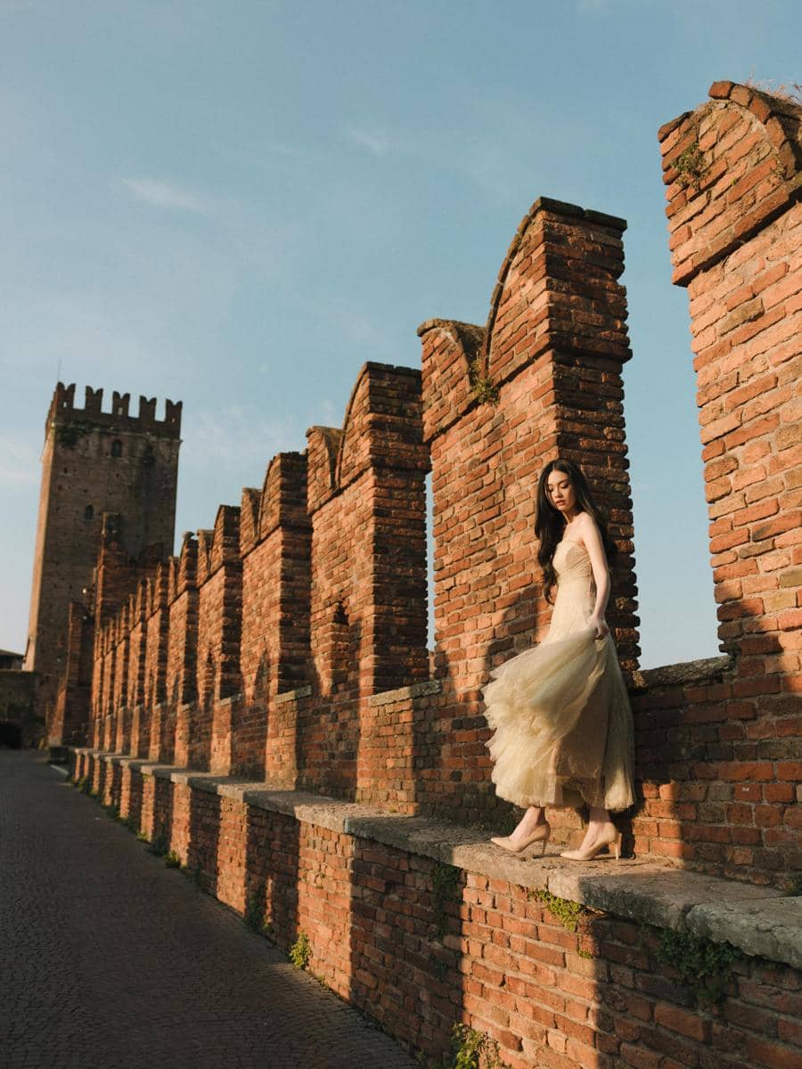 Foto prewedding Gege Elisa dan calon suami di Italia