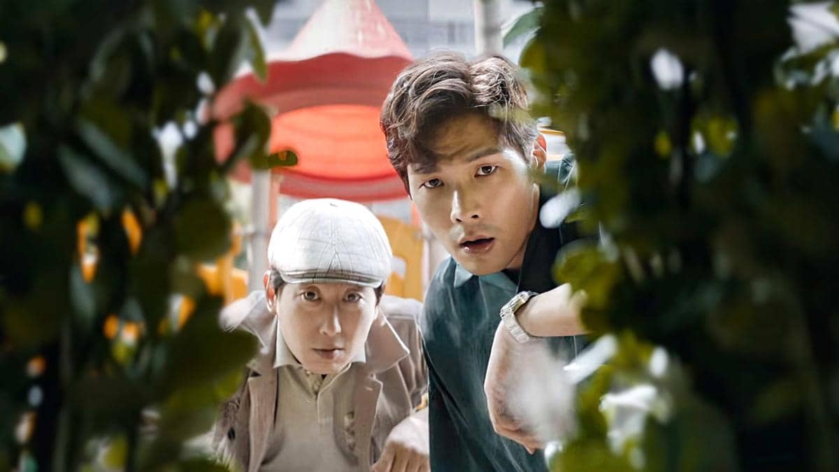 Cuplikan adegan drama Korea The Ghost Detective dari KBS2 dengan nuansa cerita misterius dan menegangkan.