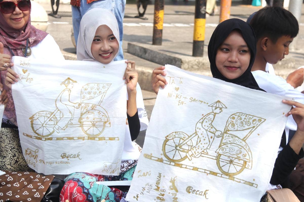 Simfoni 1001 Pembatik di Malioboro Ajak Anak Muda Lebih Mindful