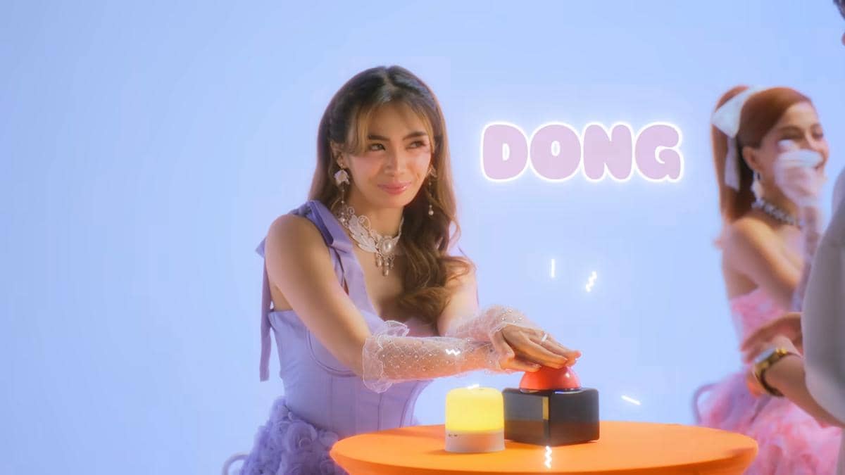 Cuplikan video musik “Oooh Lala Baby” oleh Babydoll yang diunggah melalui kanal YouTube Star Music Philippines.