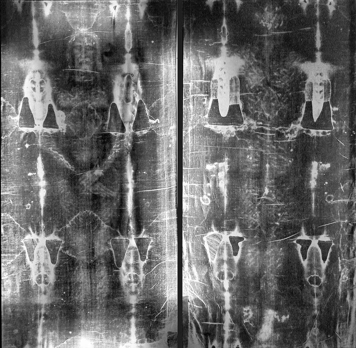 foto negatif relikui kain kafan Turin