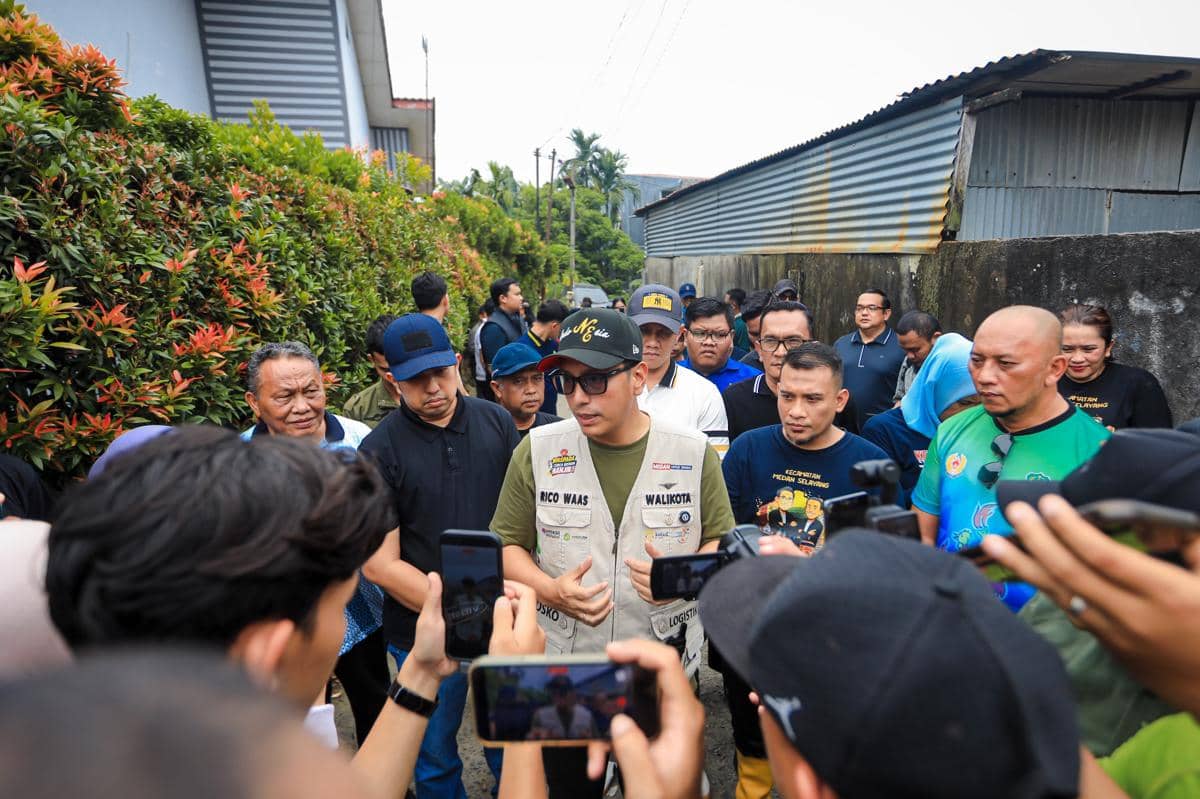 Sapa Warga Beringin, Wali Kota Rico Waas Janji Atasi Banjir dan Pasang CCTV