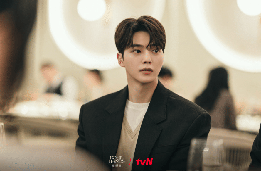 Song Kang di drama Four Hands, Two Sonatas