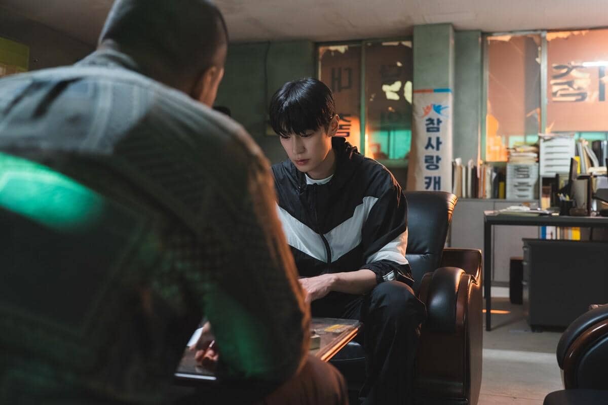 still cuts drama Dive Into You