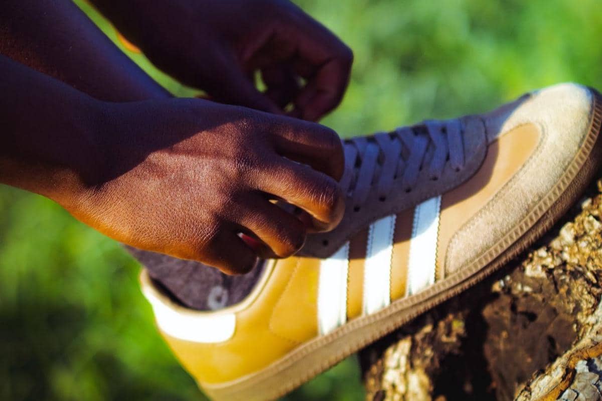 ilustrasi sepatu Adidas Samba