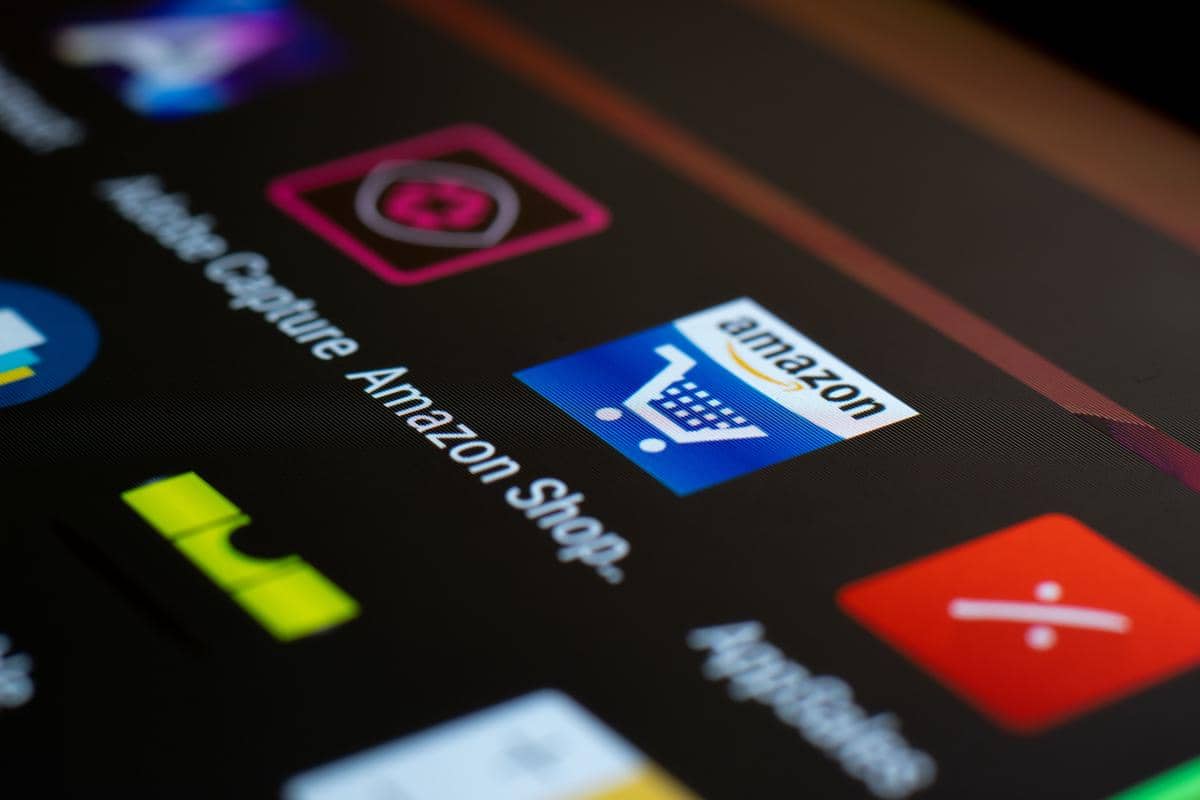 ilustrasi online shopping (Pexels.com/Sagar Soneji)