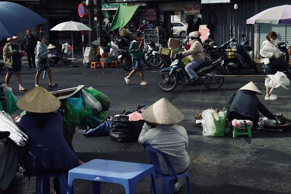 ilustrasi transaksi di pasar (Pexels.com/Tuan Vy)