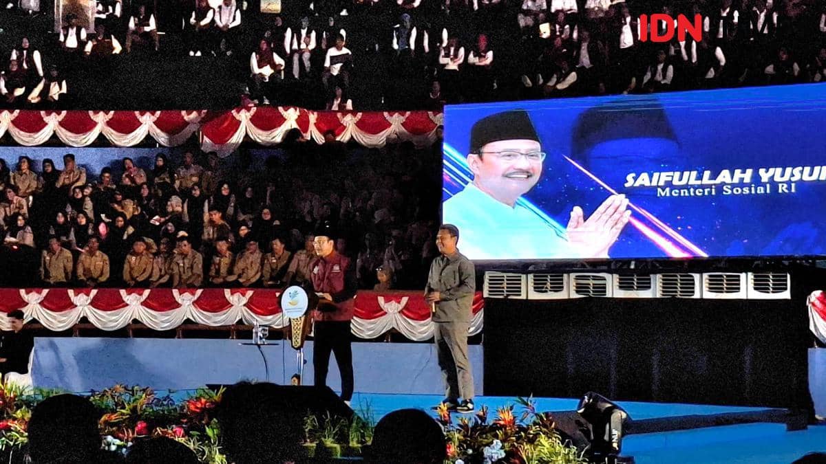 Menteri Sosial RI, Saifullah Yusuf saat hadir di Makassar, Sulawesi Selatan, Minggu (4/10/2026). IDN Times/Darsil Yahya
