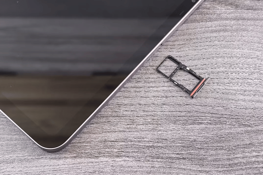 ilustrasi slot SIM Card