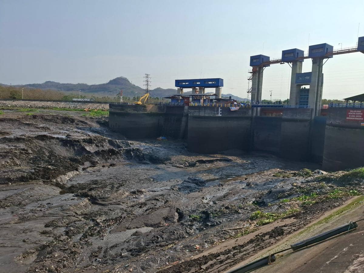 Bendungan Sengguruh Flushing, Masyarakat Sekitar Brantas Harap Waspada