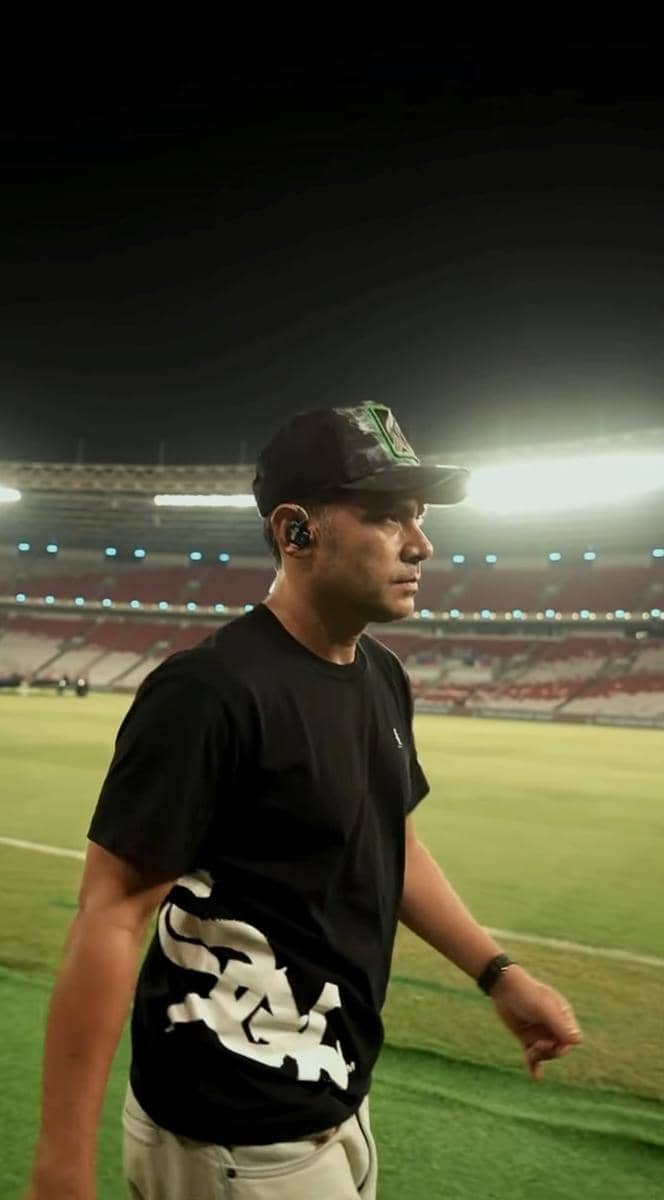 Judika bersiap untuk tampil dalam upacara penutupan FIFA ASEAN Cup 2026, berdasarkan unggahan Instagramnya.