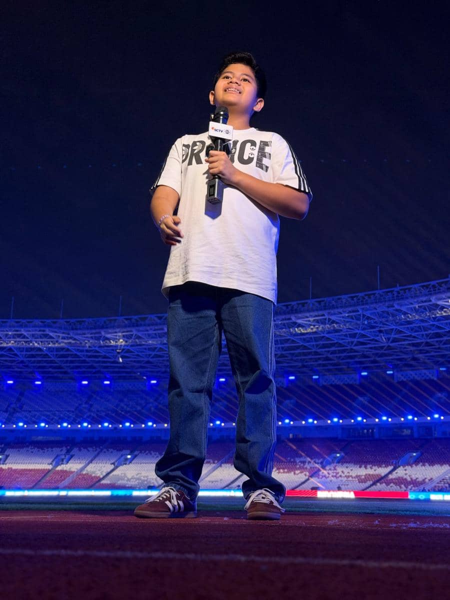 Prince Poetiray bersiap untuk tampil pada closing ceremony FIFA ASEAN Cup 2026 dalam unggahan Instagram.