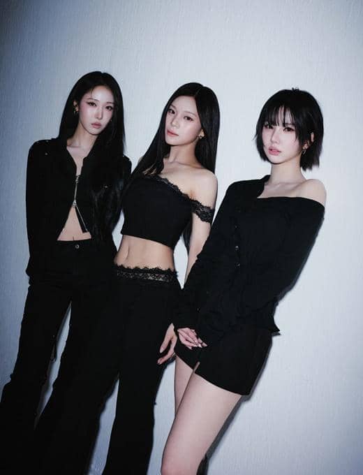 potret Eunha, SinB, dan Umji