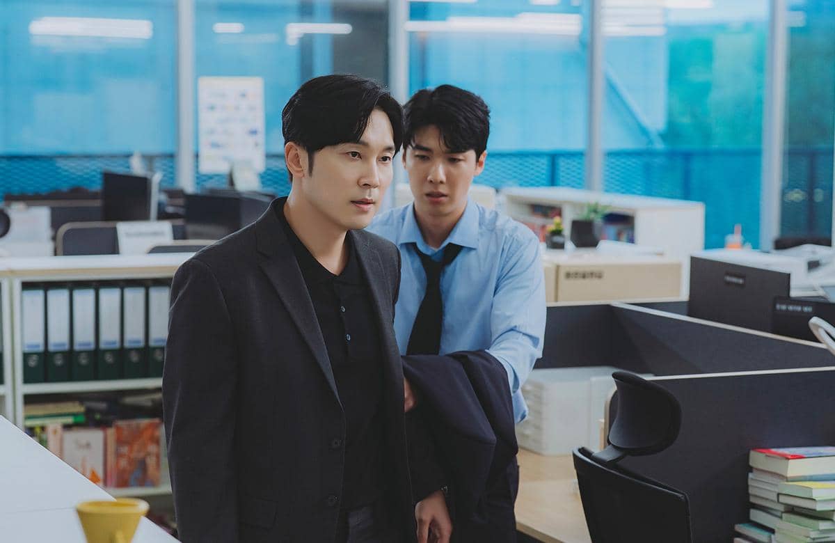 Cuplikan adegan dalam drama Korea The Ordinary Jackpot yang diunggah melalui akun Instagram resmi tvN Drama.