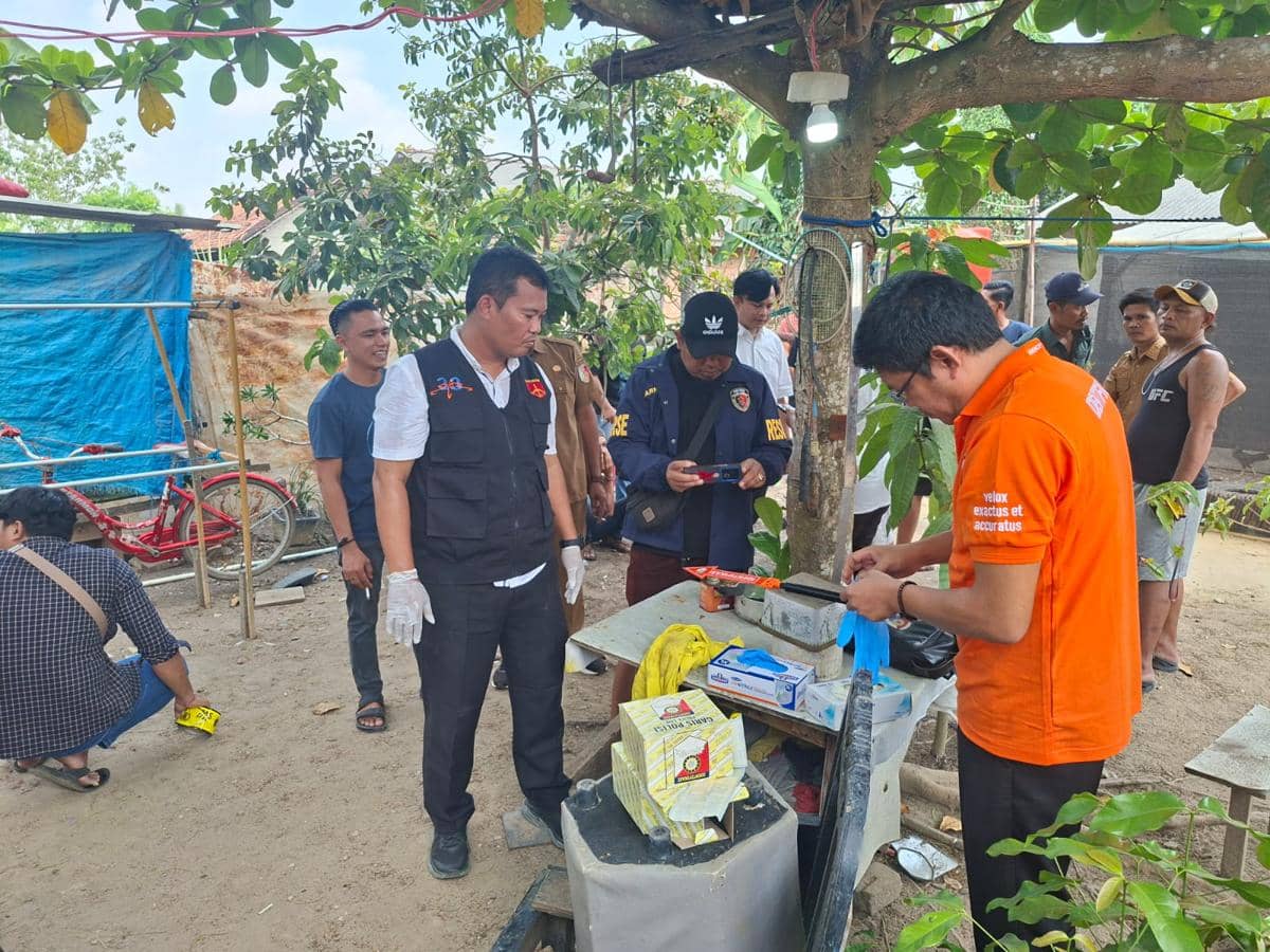 Mencekam! Pasutri dan Anak Tewas Bersimbah Darah di Tulang Bawang
