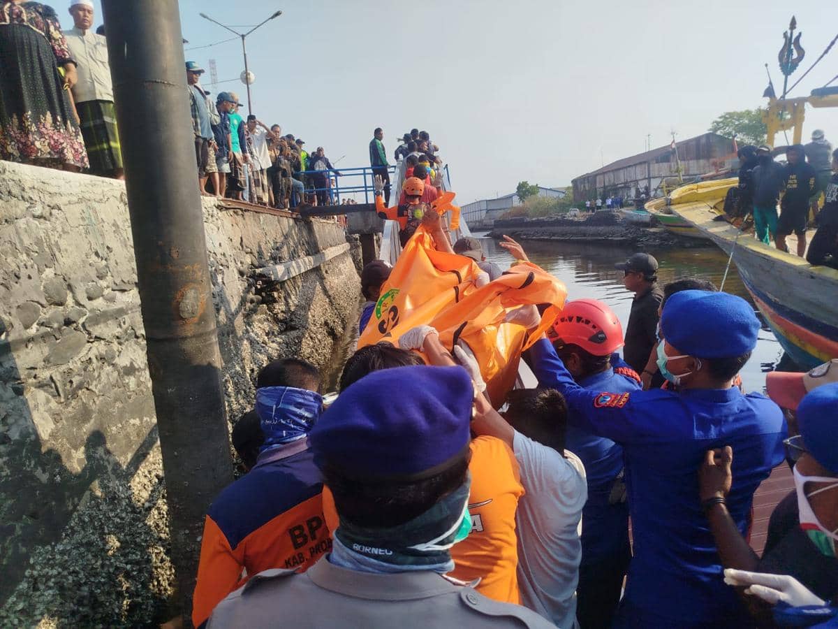 Penyelam Hilang di Bangkai KM Bahagia Probolinggo Ditemukan Meninggal
