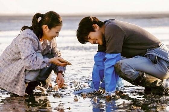 Potongan adegan drama Merry Berry Love yang dirilis Disney+, menampilkan suasana cerita dalam serial tersebut.