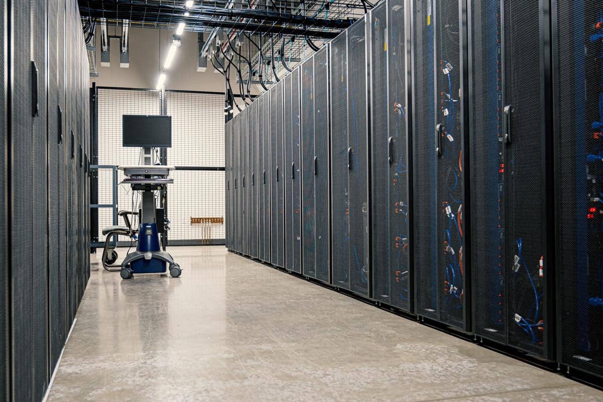 Kenapa Data Center AI Butuh Banyak RAM? Ini Penyebabnya
