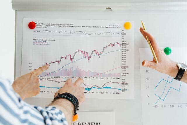 ilustrasi investasi (Pexels.com/kaboompics)