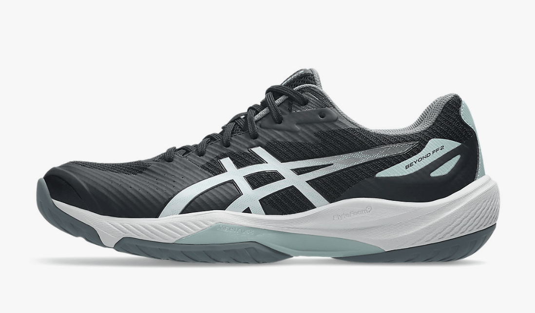 sepatu asics untuk badminton