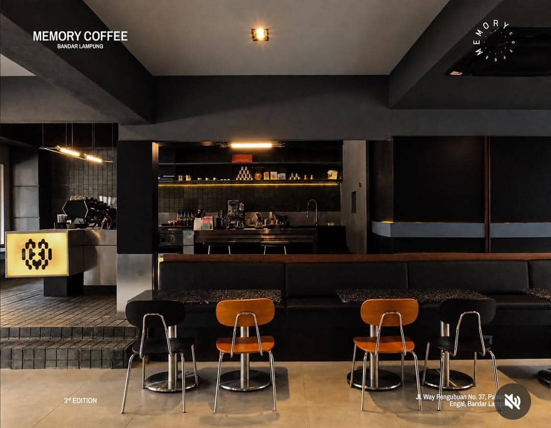 Tampilan unggahan Instagram Memory Coffe, kedai kopi di Bandar Lampung, dari akun @memorycoffee.idn.
