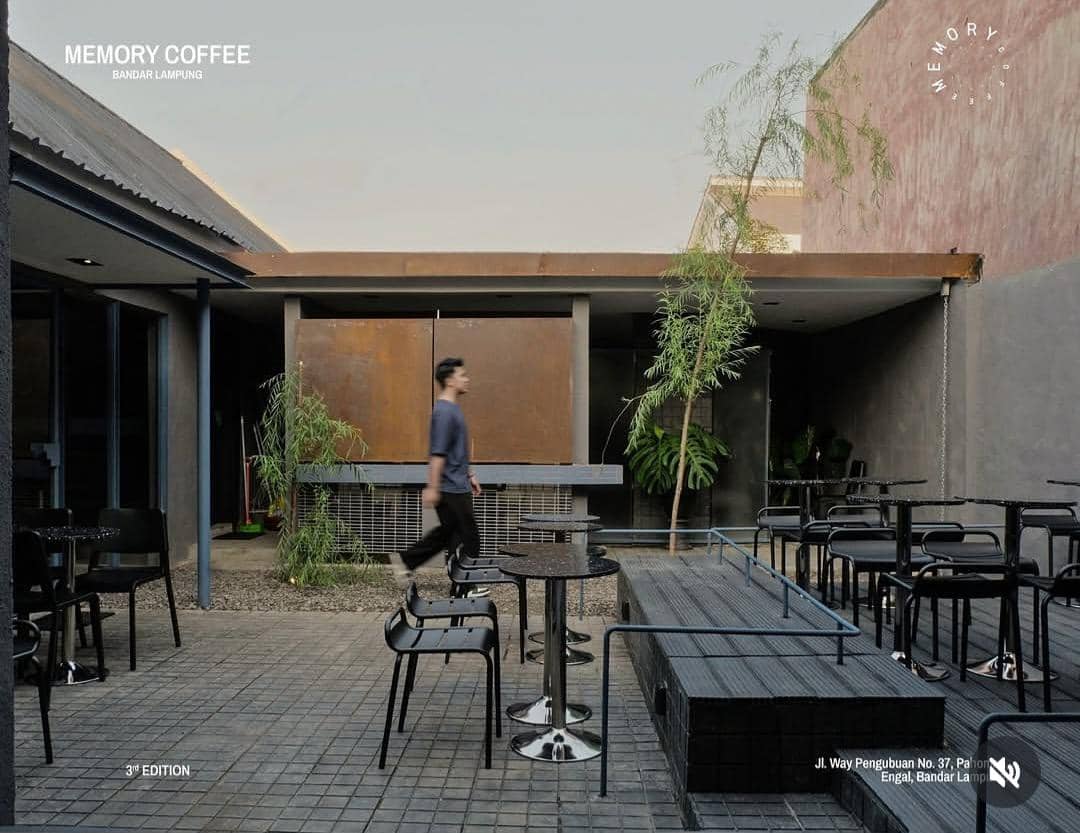 Tangkapan layar unggahan Instagram Memory Coffe, kedai kopi di Bandar Lampung, dari akun memorycoffee.idn.