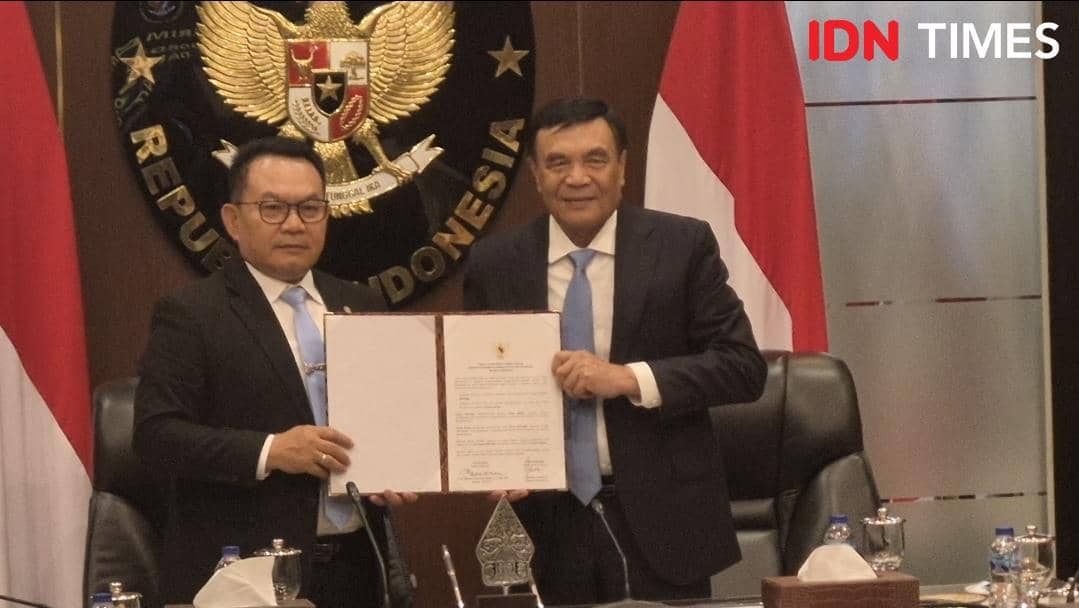 Djamari Resmi Serahkan Jabatan Menko Polkam kepada Dudung Hari Ini
