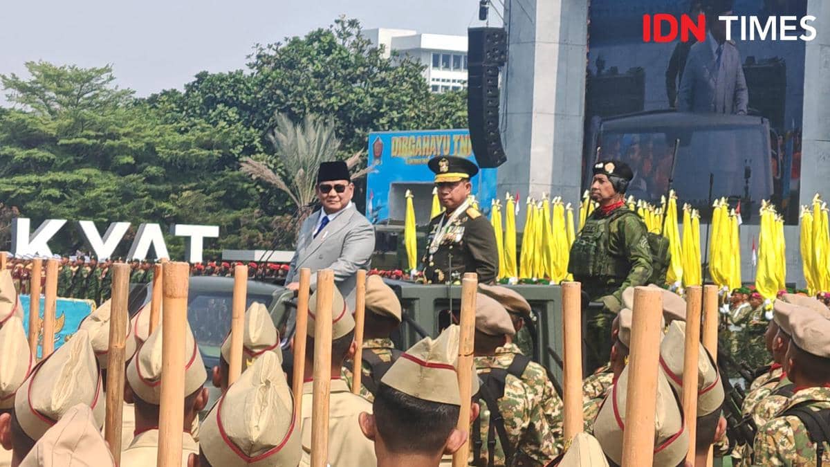 Prabowo Jadi Inspektur Upacara HUT ke-81 TNI di Mabes Cilangkap