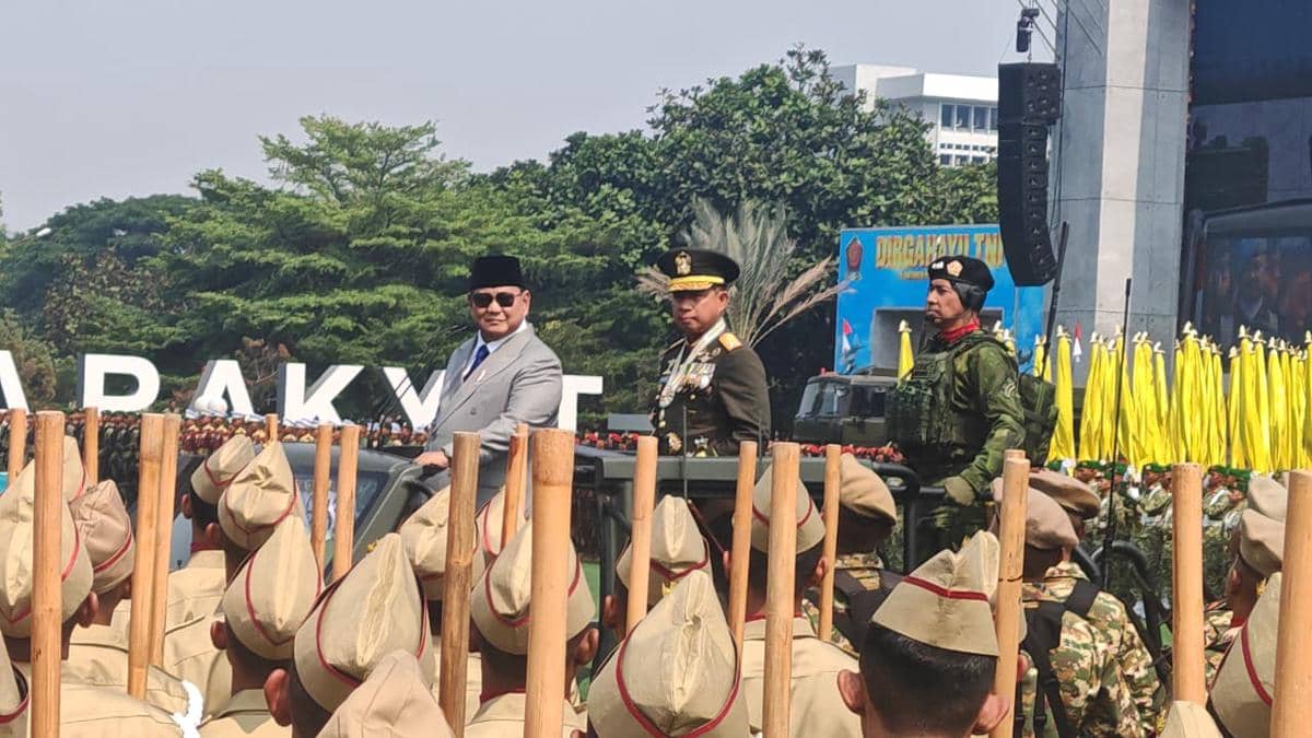 Presiden Prabowo Subianto menjadi Inspektur Upacara Peringatan HUT ke-81 TNI, Senin (5/10/2026). (IDN Times/Ilman Nafi'an)