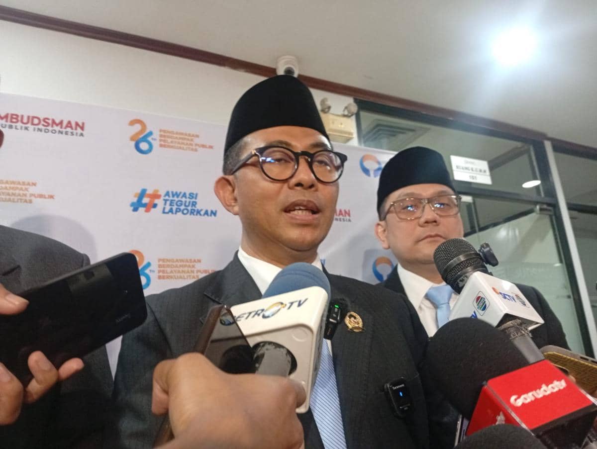 Berderingnya Telepon dari Istana Dua Jam Sebelum Pelantikan Ketua Ombudsman