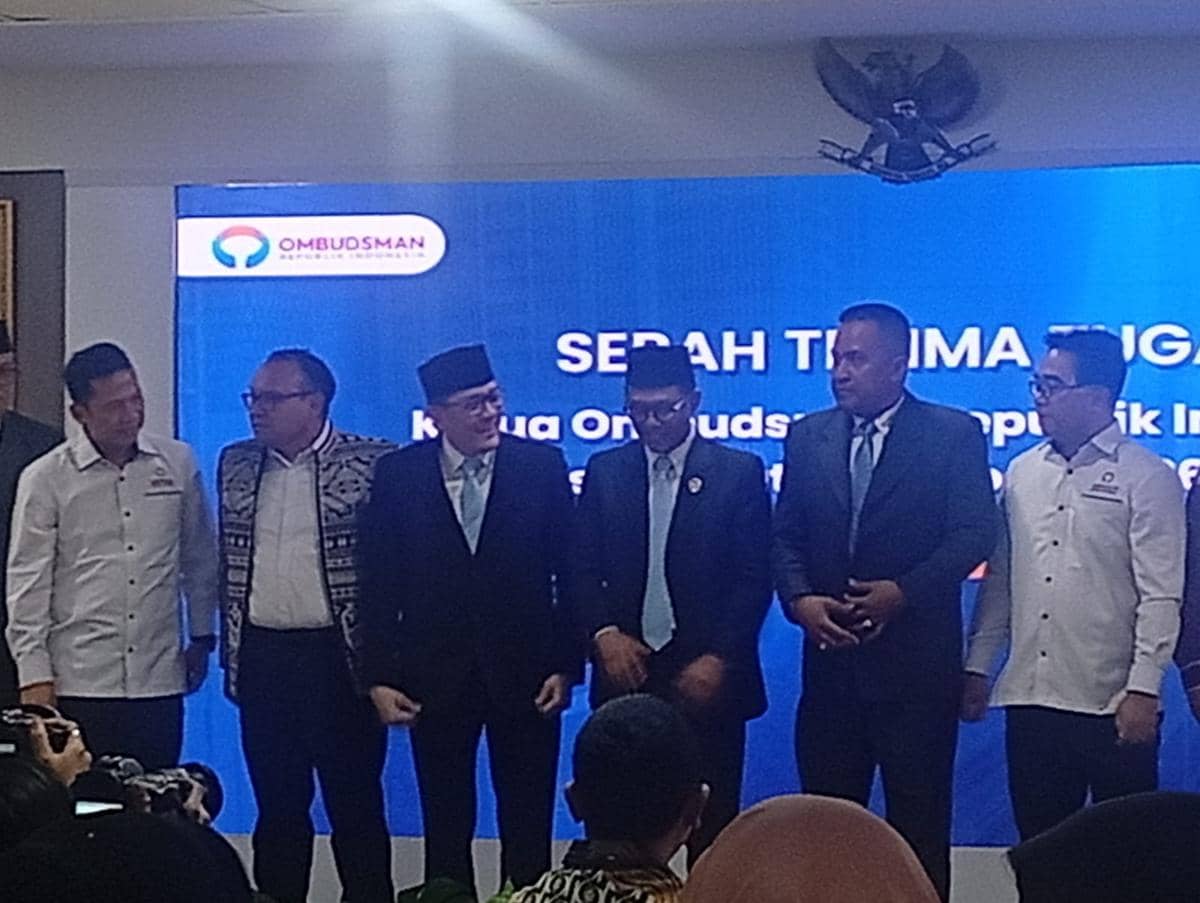 Ketua Ombudsman RI Nuzran Joher dalam serah terima jabatan di Gedung Ombudsman, Senin (5/10/2027). (IDN Times/Dini Suciatiningrum)