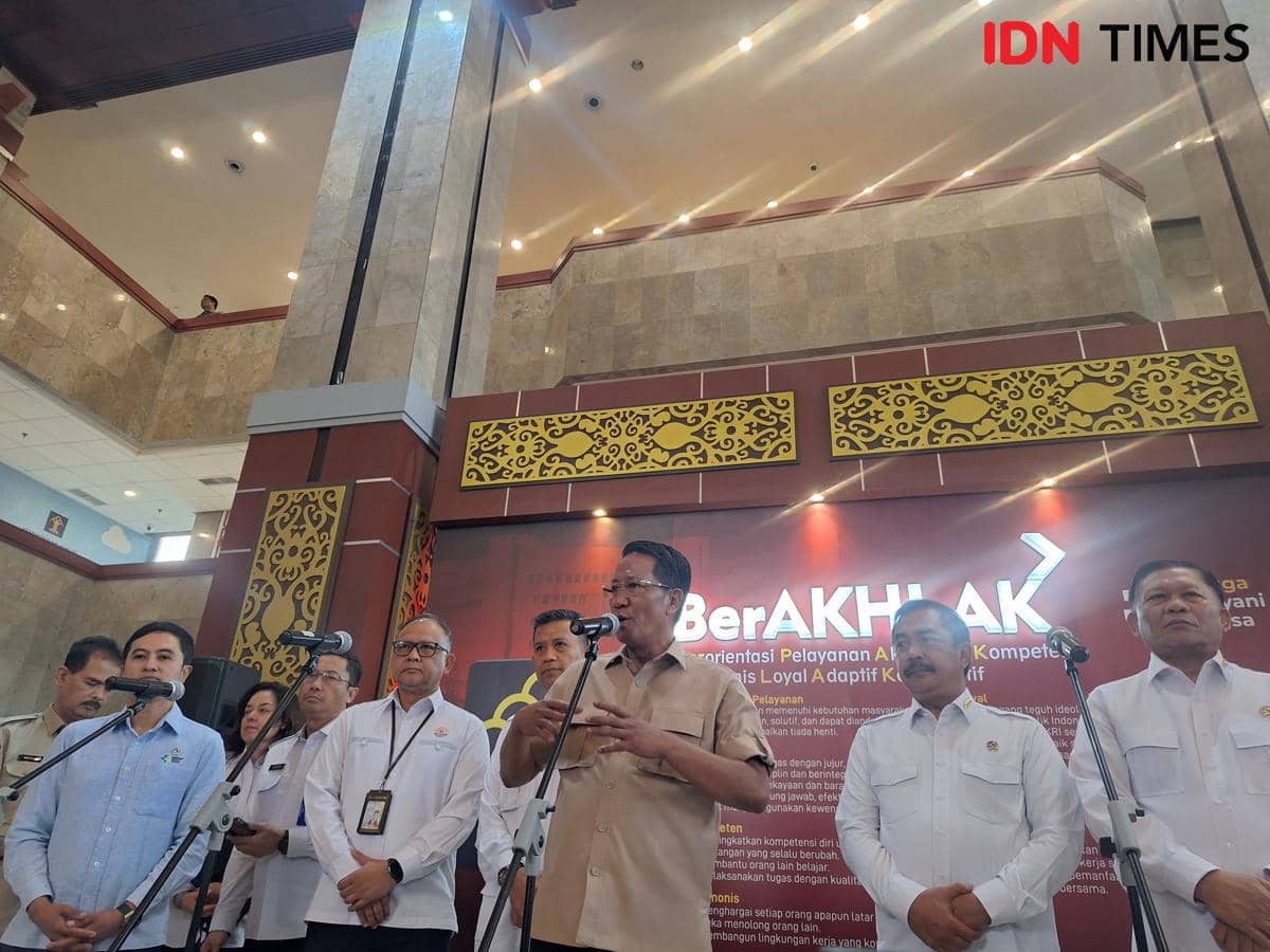 Rapat pimpinan kementerian dan lembaga membahas penanganan overkapasitas pemasyarakatan serta rehabilitasi dan re-edukasi warga binaan. (IDN