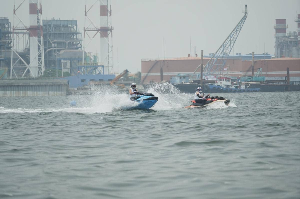 Eks Menteri Pemuda dan Olahraga Dito Ariotedjo tampil dalam ajang Aquabike Indonesia Championship 2026.