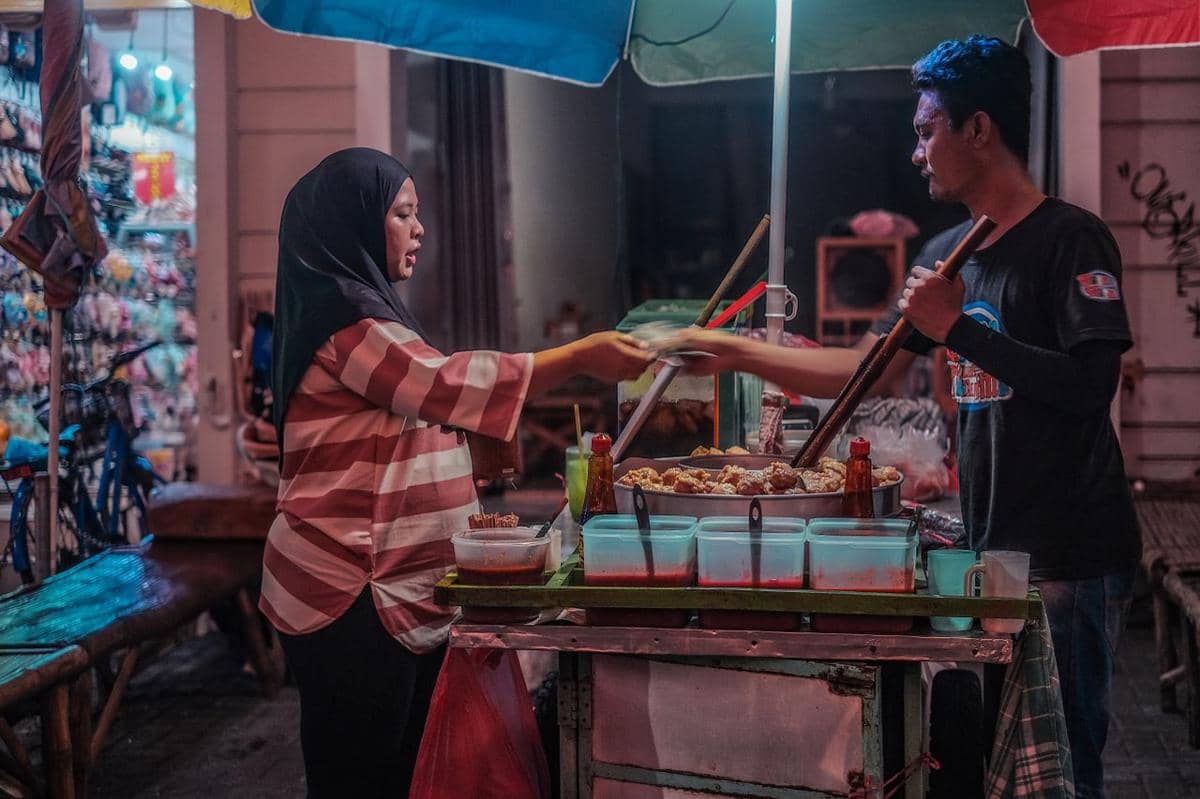 memberi dan menerima