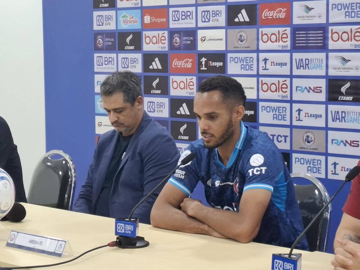 Careca, gelandang Arema FC, dalam potret yang menyertai informasi mengenai pemain klub sepak bola asal Malang tersebut.