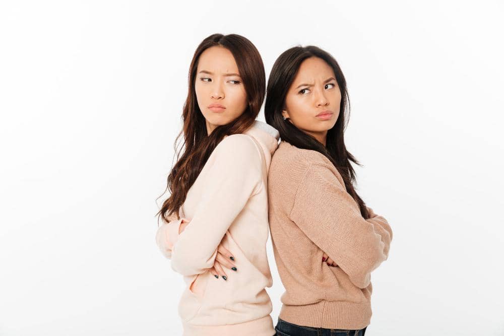 5 Pertanyaan yang Mengungkap Frenemy Effect di Pertemanan