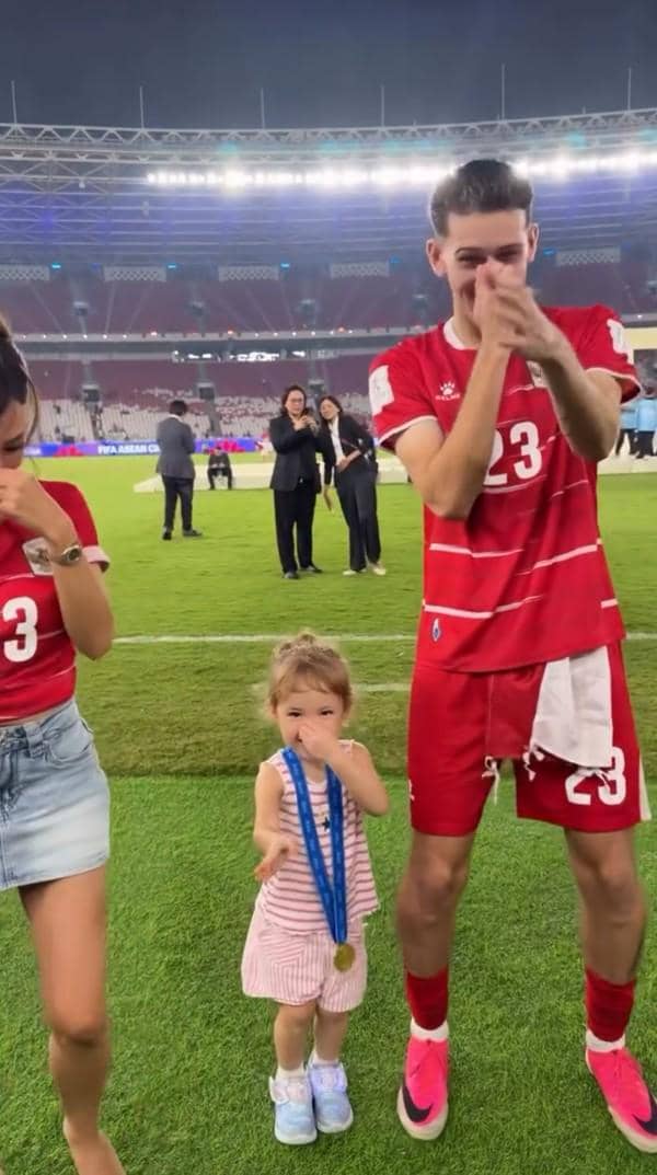 Kamari merayakan keberhasilan timnas Indonesia menjuarai FIFA ASEAN Cup 2026 dalam unggahan Instagram.