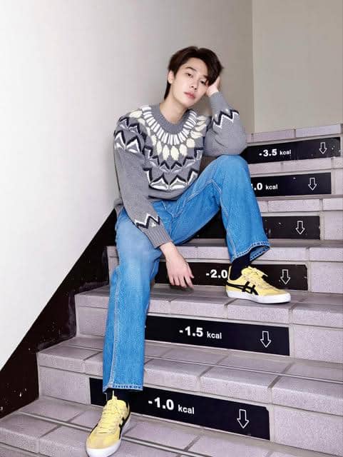 OOTD Sneakers Canvas ala Dew Jirawat