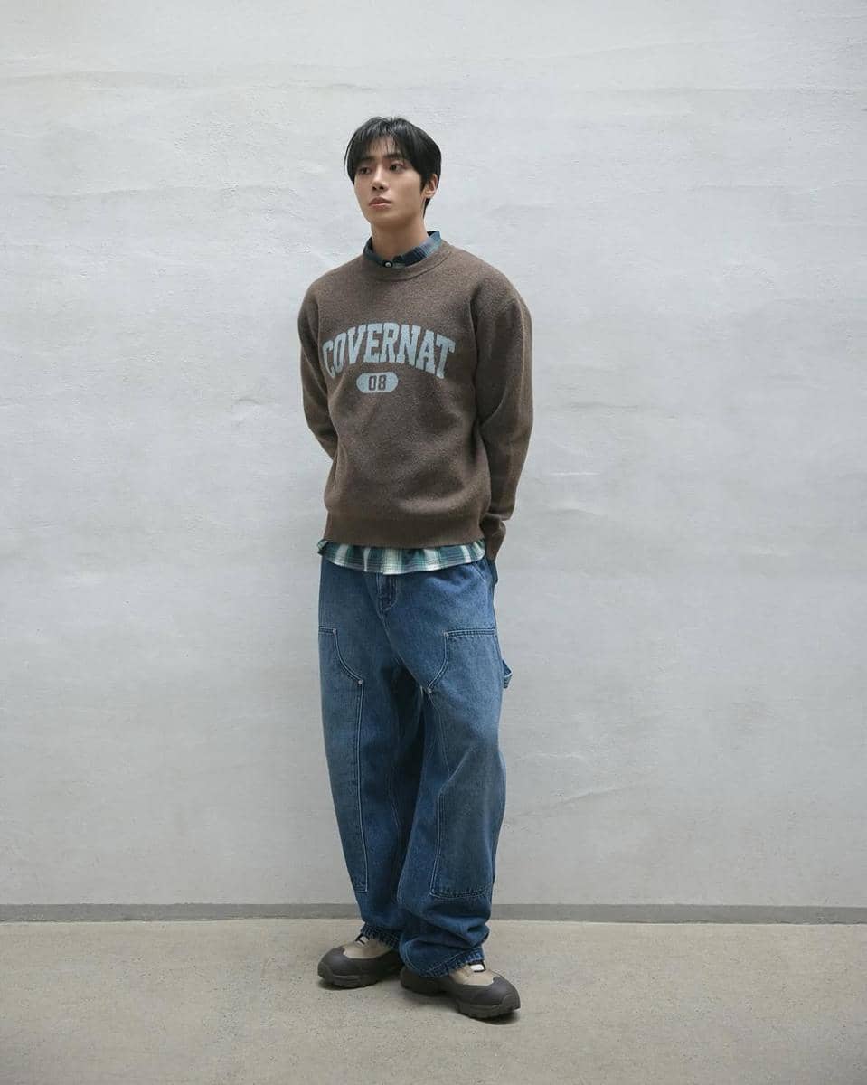 Potret Choo Young Woo sebagai inspirasi OOTD pria bergaya kasual yang dibagikan melalui akun Instagramnya.
