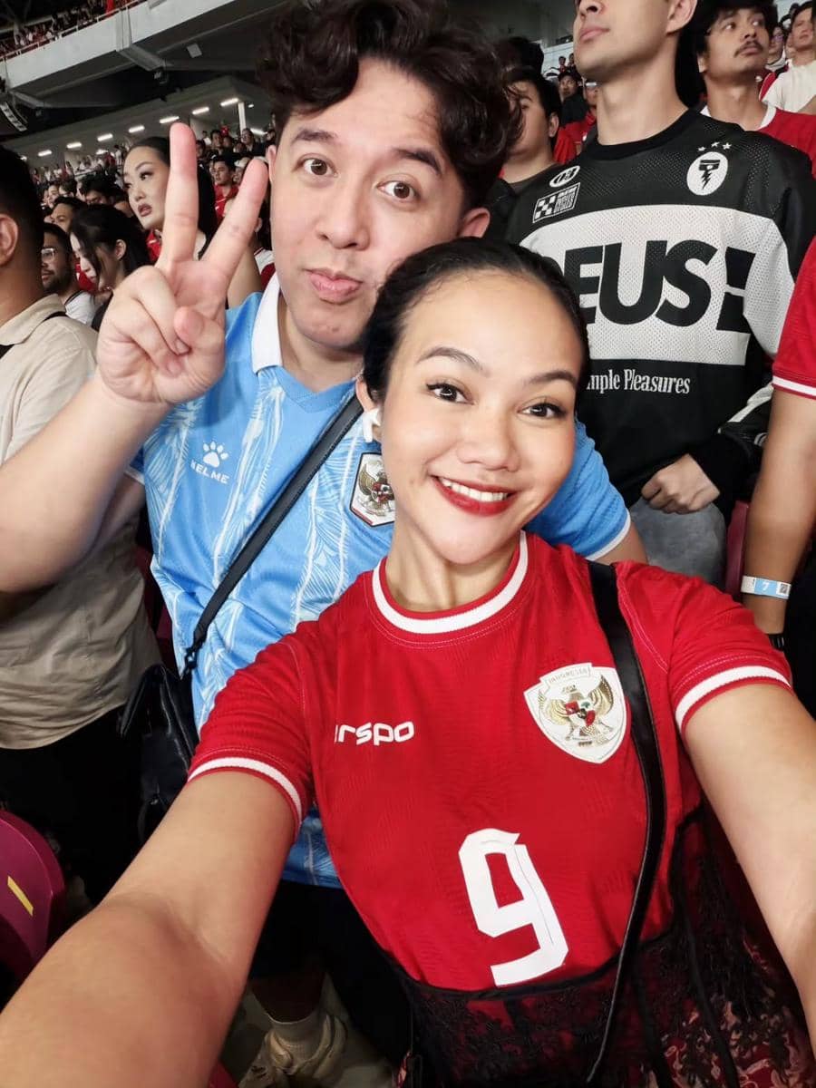 Yura Yunita dan suami nonton final FIFA ASEAN Cup 2026