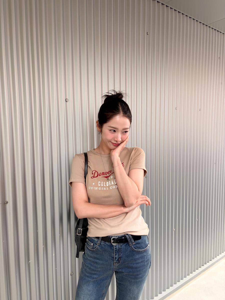 Potret Shin Yoon Jung