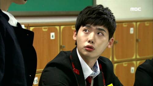 Lee Jong Suk di drama High Kick 3