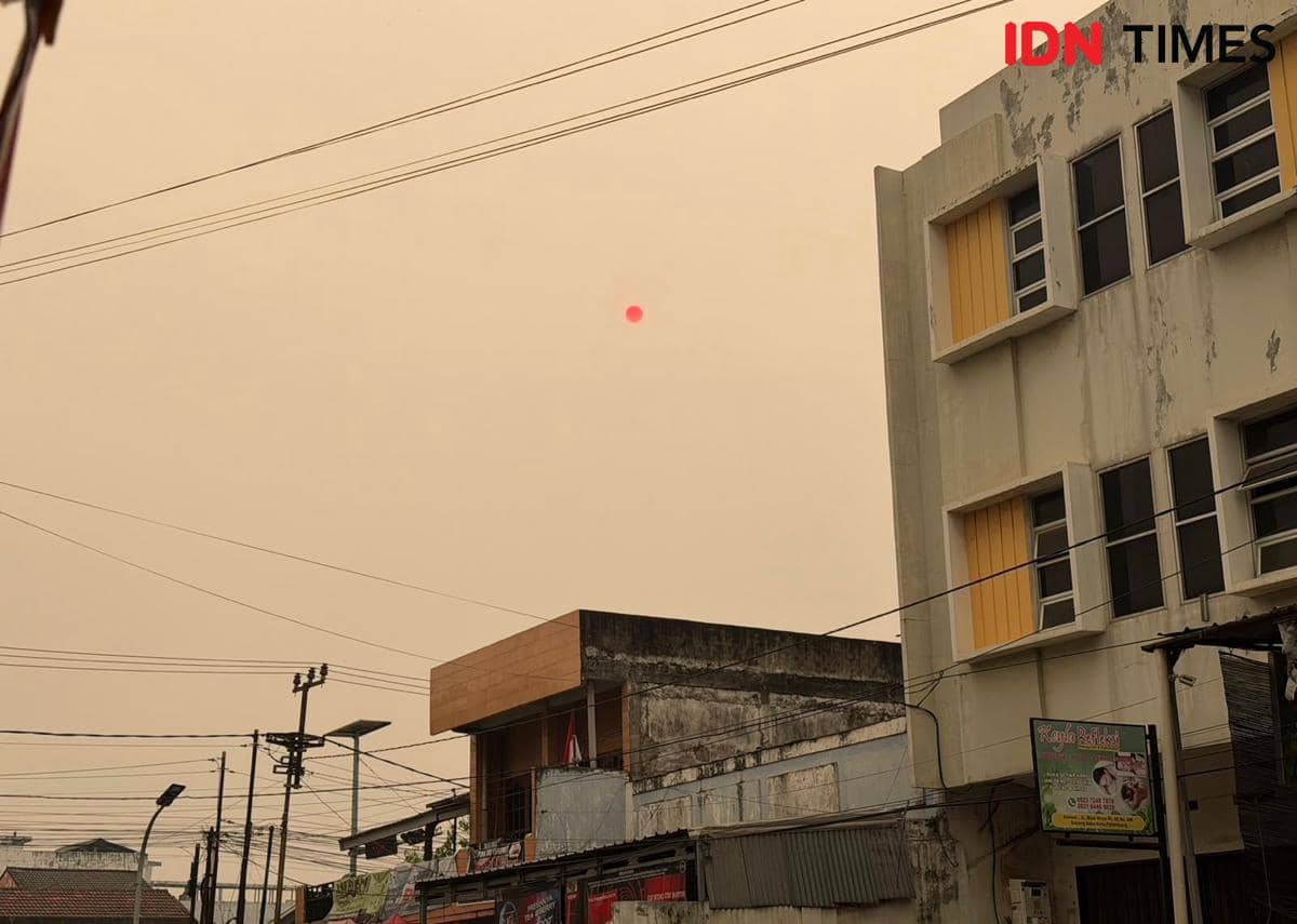 Kondisi langit di Kota Palembang, Selasa 6 Oktober 2026 