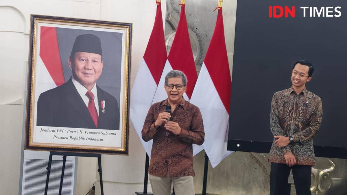 Anggota Dewan Pertimbangan Presiden Wantimpres), Rocky Gerung (IDN Times/Ilman Nafi'an)