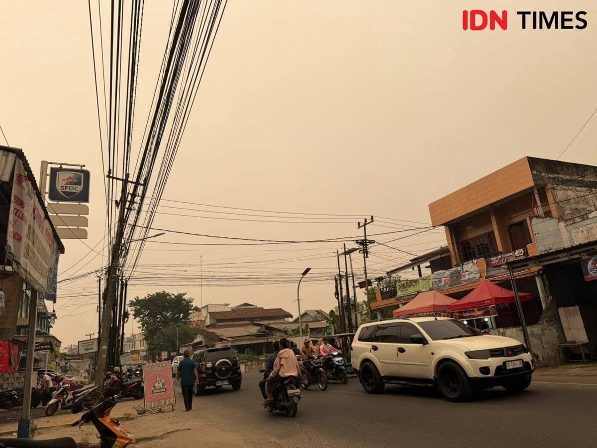 Kondisi langit di Kota Palembang, Selasa 6 Oktober 2026